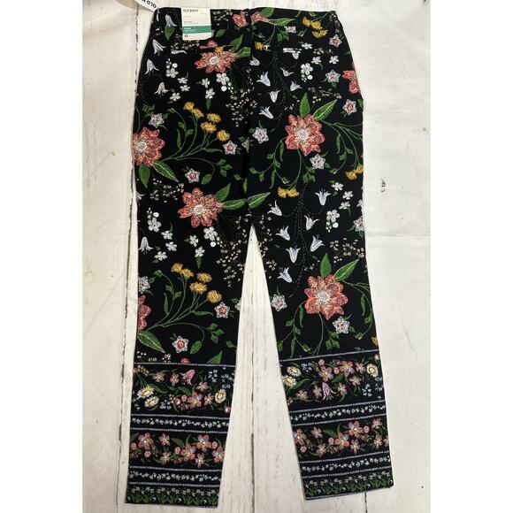 OLD NAVY Women’s Pixie Black Floral Mid Rise Skinny Pants Size 6 - Picture 4 of 8